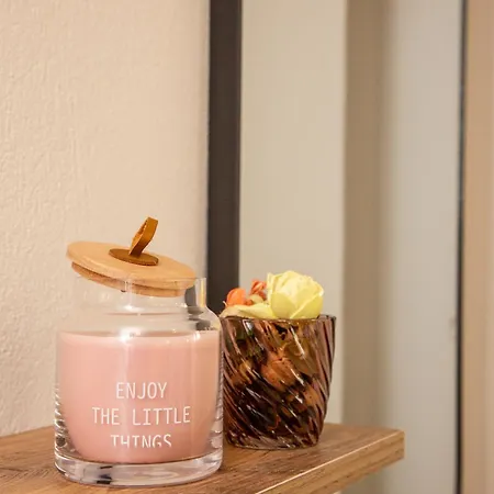 Utopia * Néa Péramos