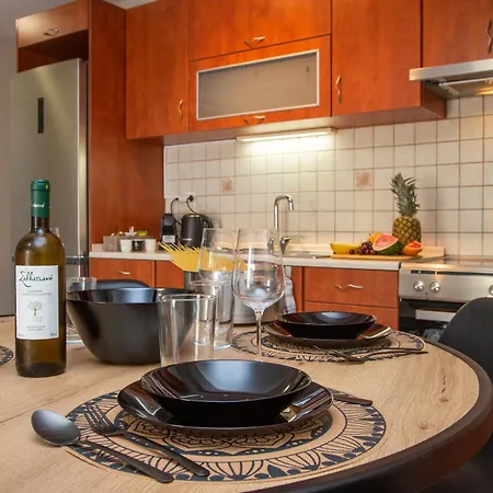 아파트 Utopia Néa Péramos