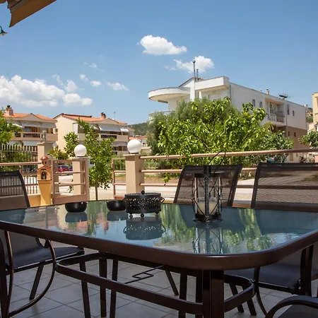 Utopia * Néa Péramos